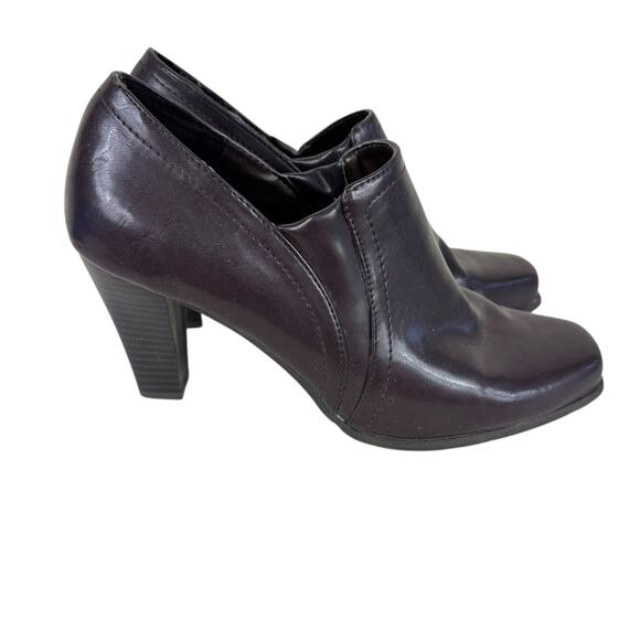 Nickels Park Brown Faux Leather Heeled Slip On Square Toe Booties Women's Size 9 - Picture 2 of 10